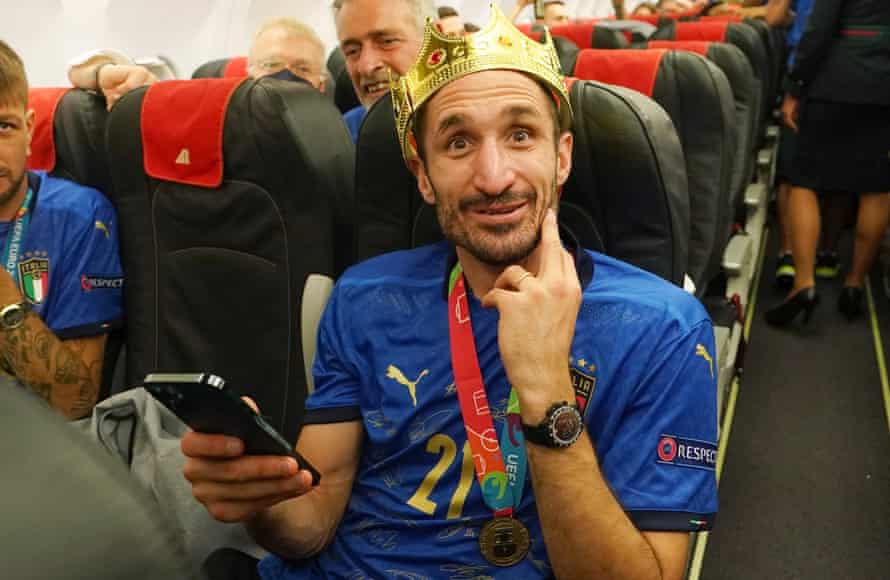 Giorgio Chiellini returns to Italy after winning Euro 2020.