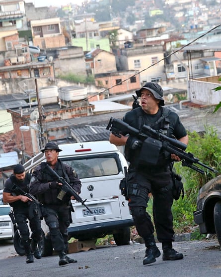 Both police officers and civilians have been injured in shootouts in Alemão.
