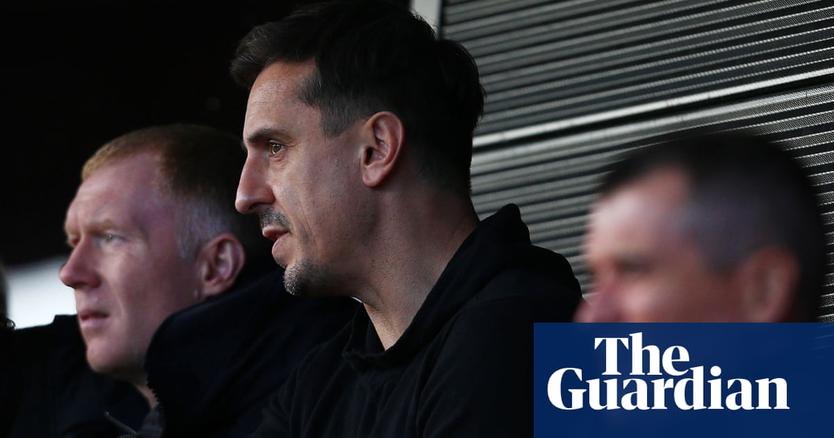 Gary Neville to join call for independent regulation in fight over footballs future