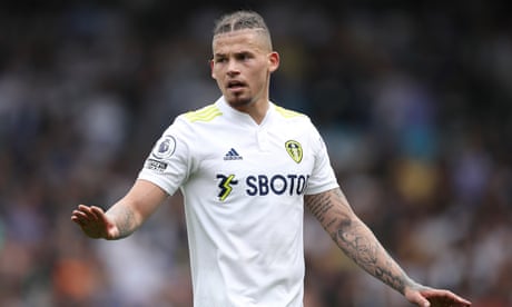 Manchester City close to signing Kalvin Phillips from Leeds for £42m