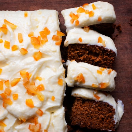 Gâteau au gingembre longue durée avec glaçage au citron