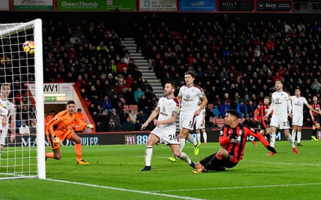 Joshua King (17) of AFC Bournemouth scores a goal to make the score 1-2.