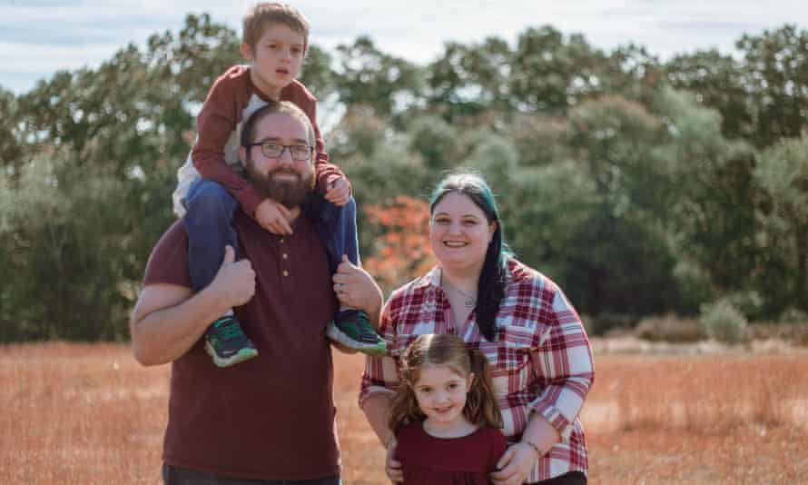 Turokk Dow with his family.