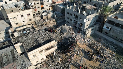 Israel says it is ready for humanitarian pause as strikes continue across Gaza – video