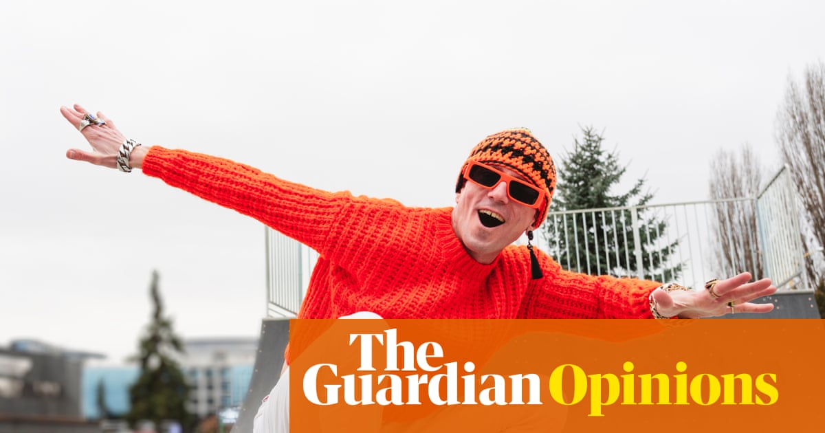 Still trying desperately to cling on to your youth? Watch out: you could be a Young 40 | Emma Beddington