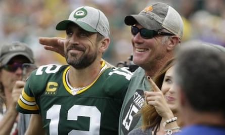 Favre Says Packers Burned A Bridge With Aaron Rodgers In Nfl Draft Green Bay Packers The Guardian