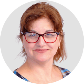 Nicola Jukes, rail worker, headshot