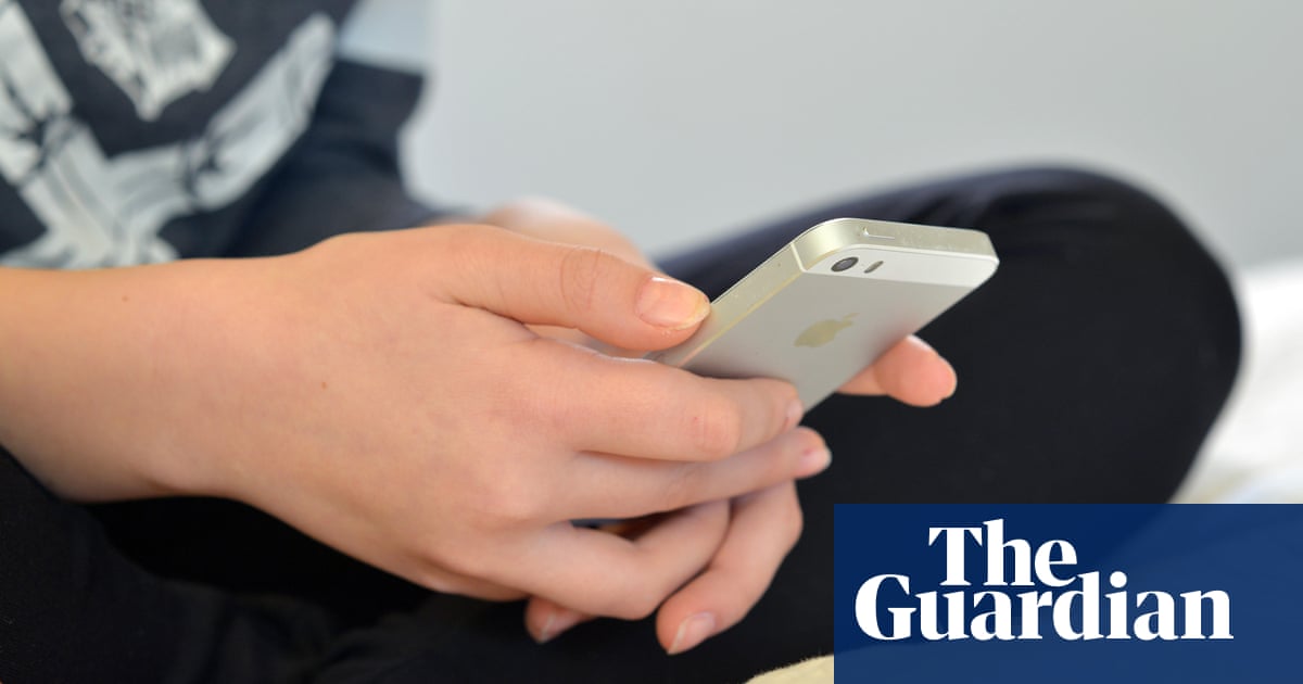 Parents urged to talk to children as young as nine about online porn