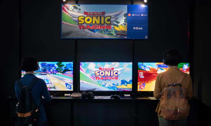 I don't want to get good at gaming, I want to escape the relentless pressure to improve myself | Eleanor Robertson | The Guardian