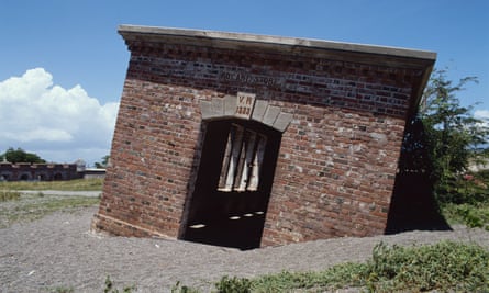 The Giddy House, Port Royal, was tilted by an earthquake in 1907.