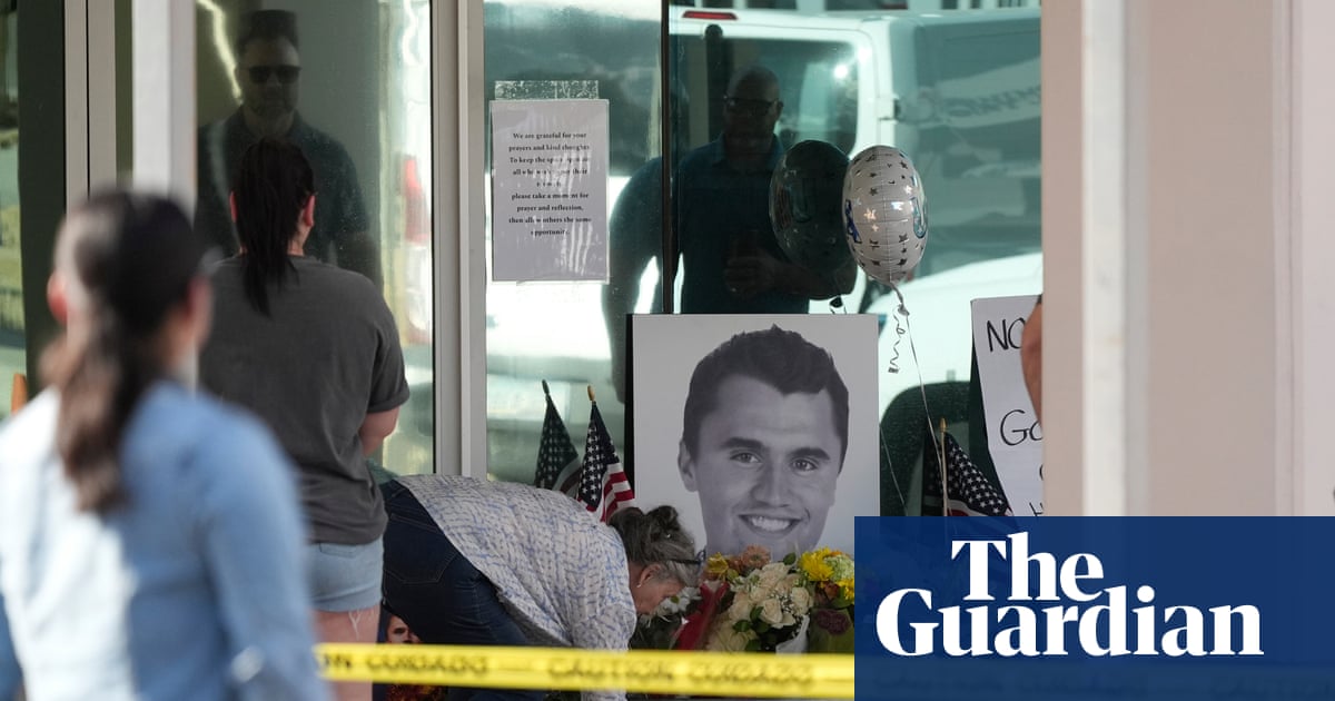 Charlie Kirk shooting: police search for suspect amid condemnation of ‘targeted’ killing