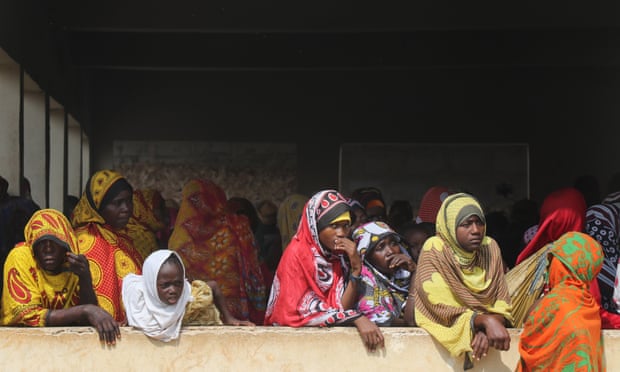 Women and children in Zanzibar