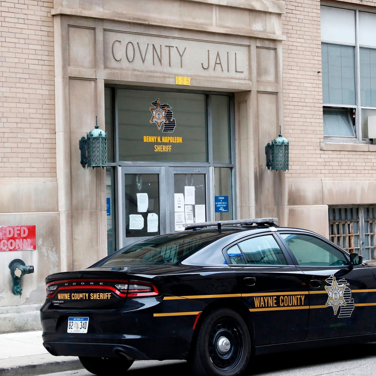 Covid 19 Erupted In Detroit Jails It Killed Two Doctors Caring For Inmates Us Prisons The Guardian