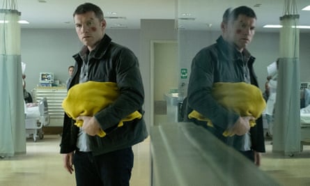 Fractured Review Twisty Netflix Thriller Is Derivative But Diverting Thrillers Film The Guardian