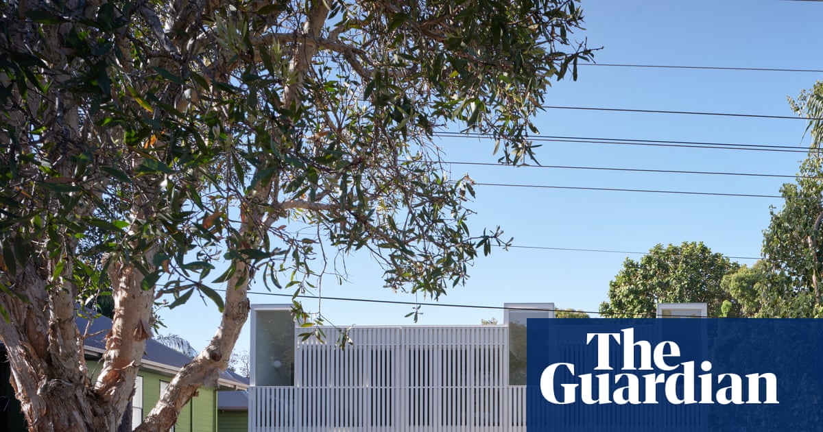 Australia’s house of the year goes to a prefab beach shack trio on ...