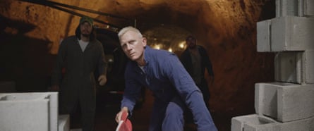 Heist comedy … Adam Driver and Daniel Craig in Logan Lucky.