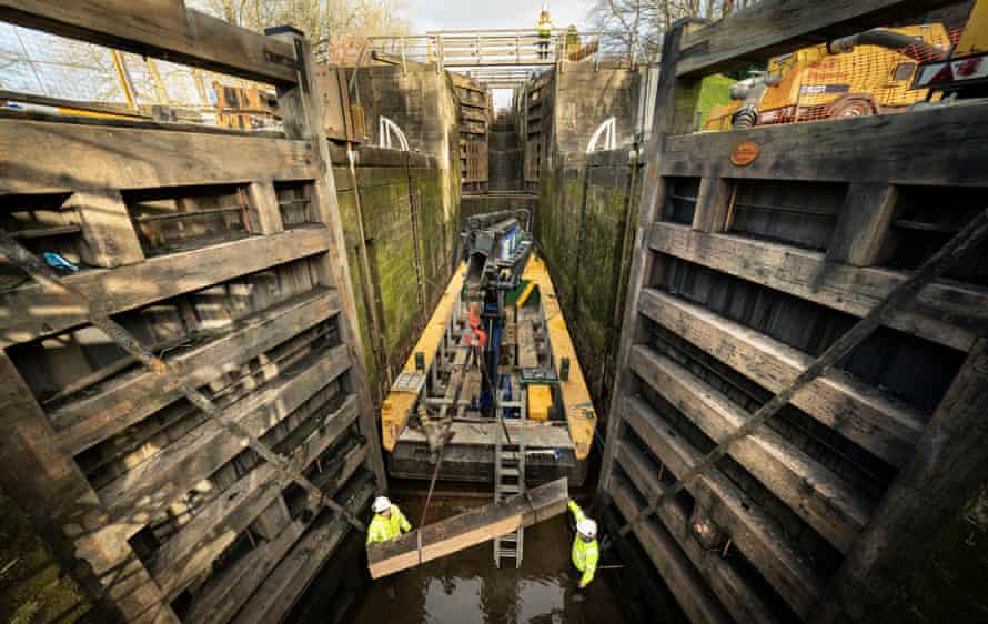 Engineers from the Canal and River Trust replacing lock gates at Bingley
