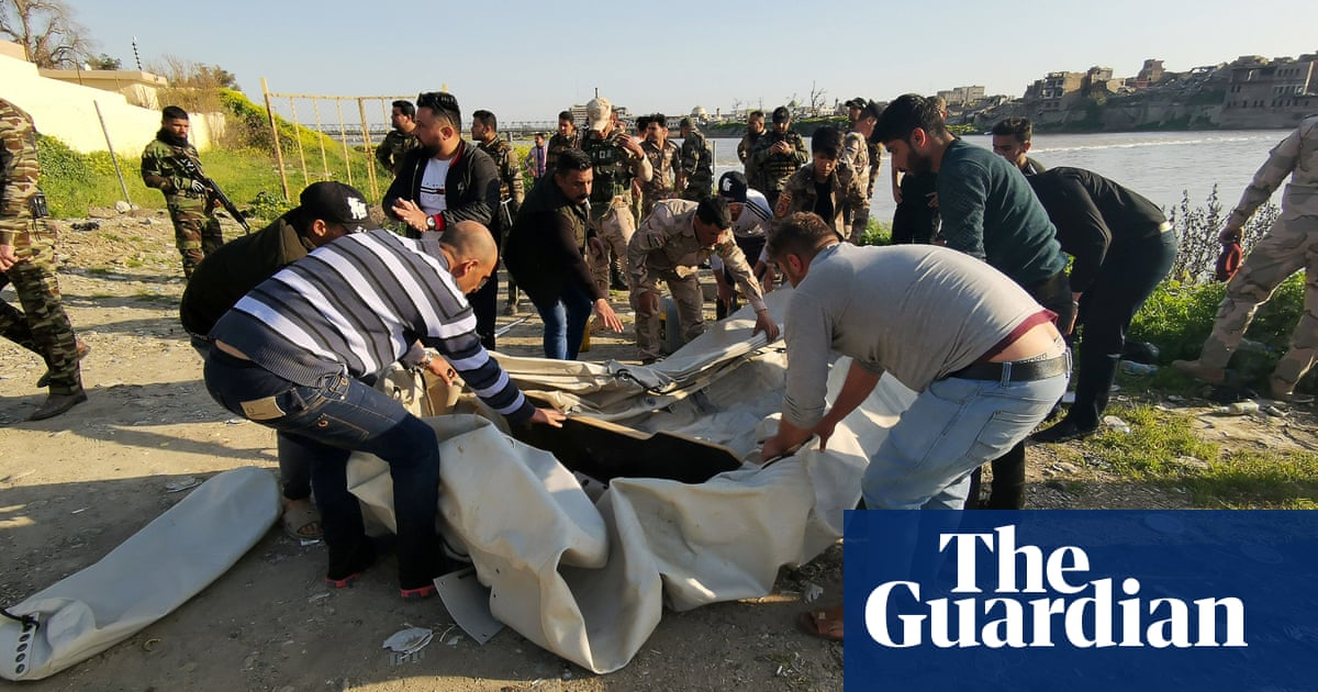 Iraq Ferry Sinking More Than 70 People Drown In Mosul The