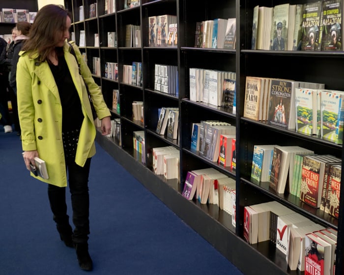 Nine of ten bestselling novels in UK have one thing in common: a woman is murdered