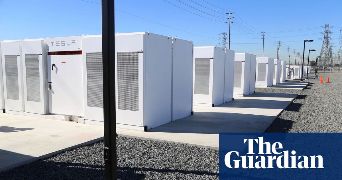 Tesla Moves Beyond Electric Cars With New California Battery Farm Guardian Sustainable Business The Guardian