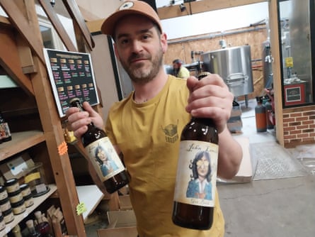 Aurélien Picard with his beer, which combines lemon and ginger, called John Lemon.