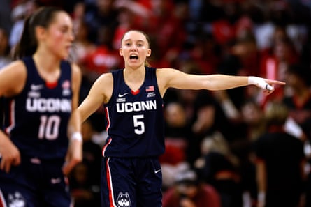 انتهت سلالة كرة السلة للسيدات في UConn. لكن لا تحسب كلاب الهاسكي بعد | كرة سلة جامعية انتهت سلالة كرة السلة للسيدات في UConn. لكن لا تحسب كلاب الهاسكي بعد | كرة سلة جامعية