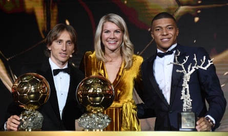 Ada Hegerberg with Luka Modric, winner of the men’s Ballon d’Or, and Kylian Mbappé, who won the young player award