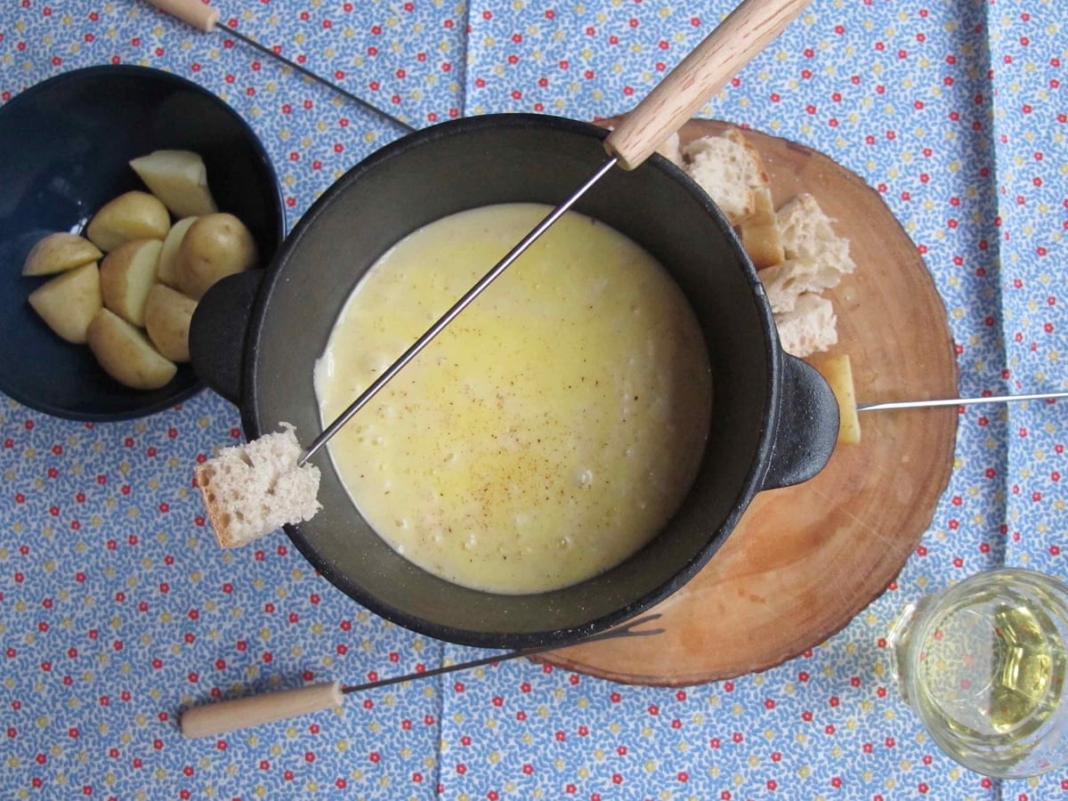How To Make The Perfect Fondue Cheese The Guardian How To Make The Perfect Fondue Cheese The Guardian