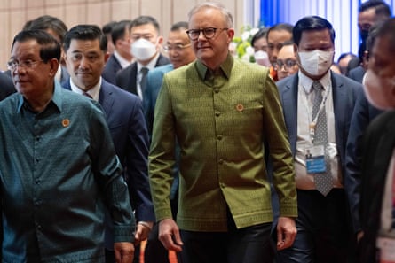 Anthony Albanese, resplendent in emerald green, attends the East Asia Summit gala dinner in Phnom Penh, Cambodia.