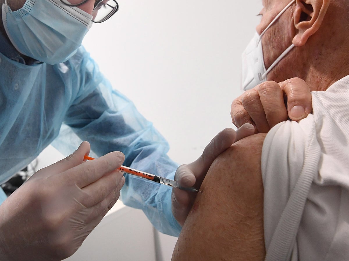 tell us have you received the covid 19 booster vaccine while housebound vaccines and immunisation the guardian tell us have you received the covid 19 booster vaccine while housebound vaccines and immunisation the guardian
