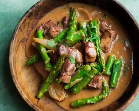 Signs of spring: a little lamb and asparagus stew.