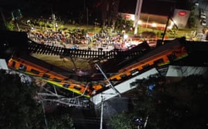 The overpass was about 5 metres (16ft) above the road in the southside borough of Tlahuac, but the train ran above a concrete median strip, which apparently lessened the casualties among motorists on the road below