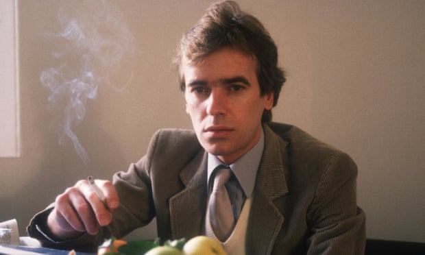 Martin Amis At Home In London England<br>377355 01: Author Martin Amis poses for a picture February 19, 1985 from his home in London, Englnd. Amis is the winner of the Somerset Maugham Award for his first novel \"The Rachel Papers.\" (Photo by Sahm Doherty/Liaison)