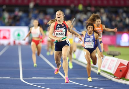 Henriette Jæger shows her delight after sealing gold for Norway in the 4x400m mixed relay.