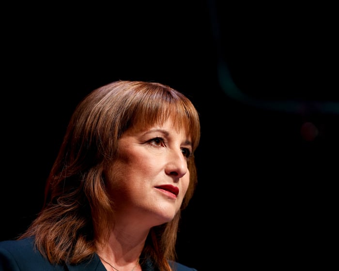 Rachel Reeves should consider welfare cuts in budget, IFS says