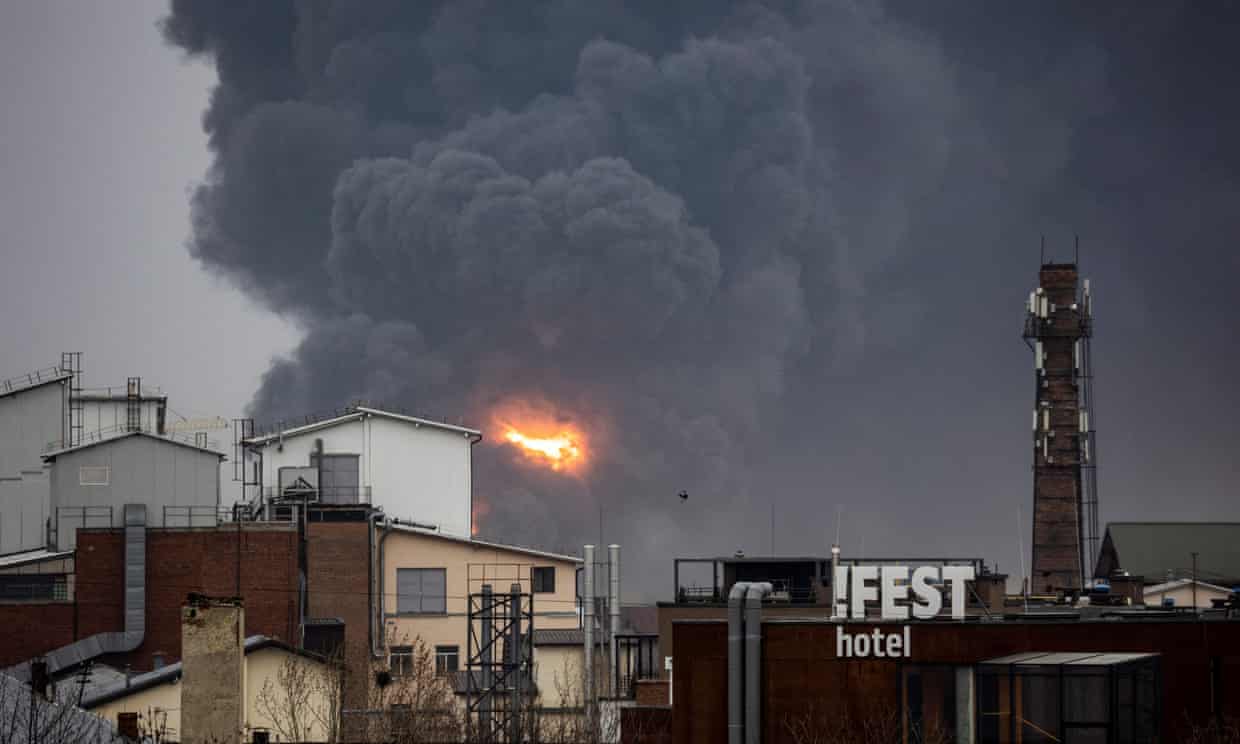 Lviv outskirts hit by multiple missile strikes as Russia’s Ukraine invasion remains stalled (theguardian.com)