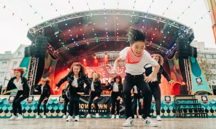 Dancers at Malmöfestivalen.
