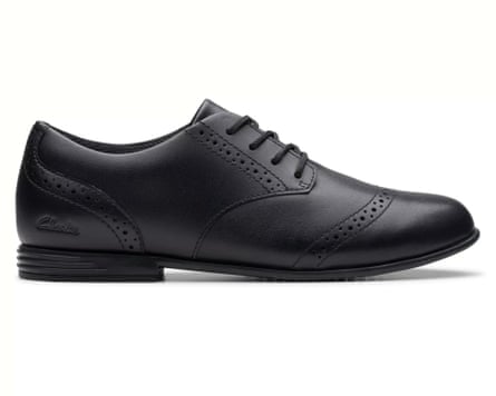 Clarks Finja Brogue Black Leather lace up shoes