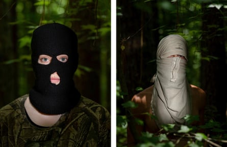 Left: person with black ski mask Right: person with face covered in beige cloth