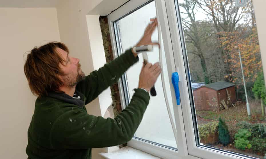 Installing double-glazed windows in a house