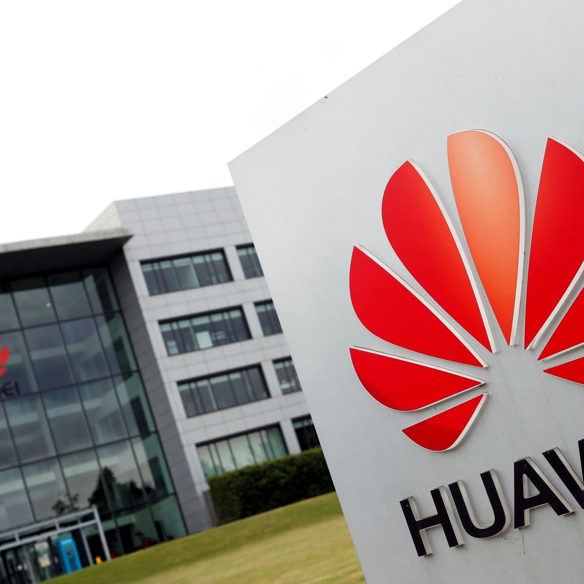 5g ban britain tells huawei huawei