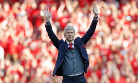 Arsène Wenger acknowledges the Arsenal fans before his final game in charge against Burnley.