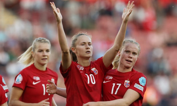 Caroline Graham Hansen celebrates scoring Norway’s third goal against Northern Ireland with Julie Blakstad