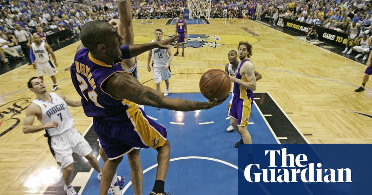 Kobe Bryant A Life In Pictures Sport The Guardian