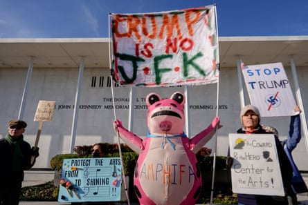 protesters outside the kennedy center