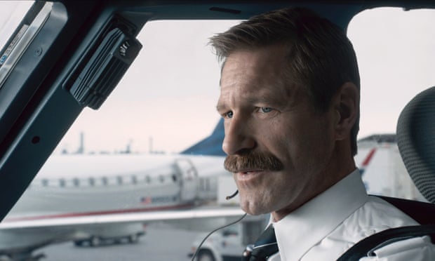 Aaron Eckhart as Jeff Skiles in Sully