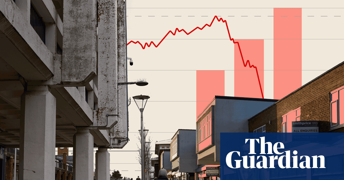 You'd be ashamed to bring someone here': The struggling billionaire-owned high street that shows Reform's road to No 10