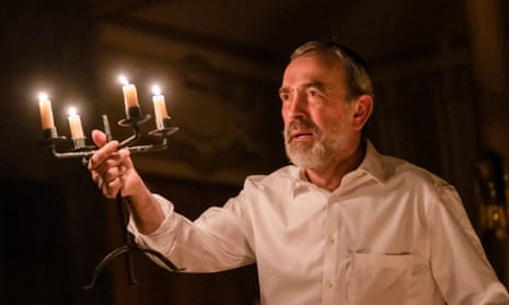 Adrian Schiller as Shylock in The Merchant of Venice at the Sam Wanamaker Playhouse, Shakespeare's Globe, London, in 2022.