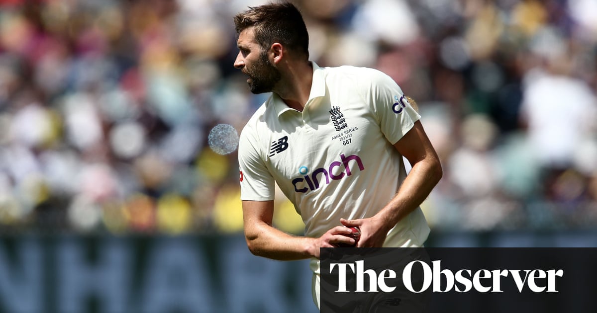 England’s failure to use Mark Wood’s pace is missed Ashes opportunity