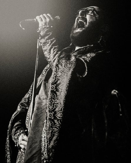 Supercharge’s Albie Donnelly performing in December 1975.